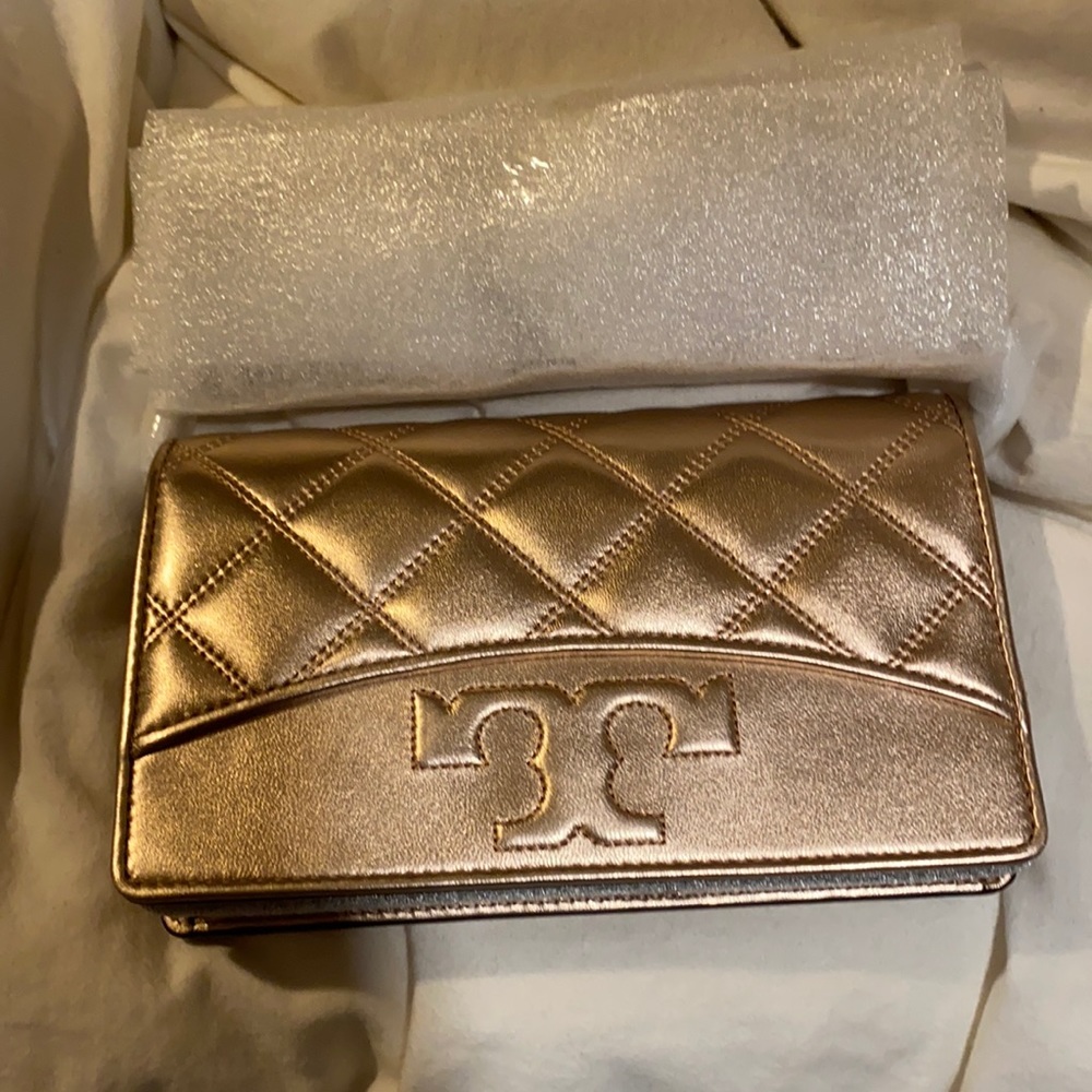 Rose Gold Tory Burch chain wallet purse